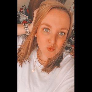 Meet your Posher, Hope